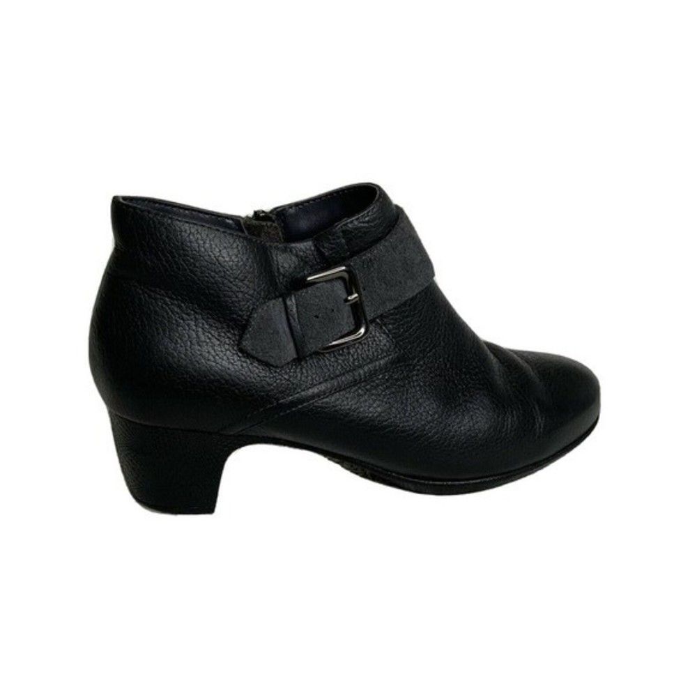 SoftWalk Black Suede Leather Bootie Size US 7.5 W